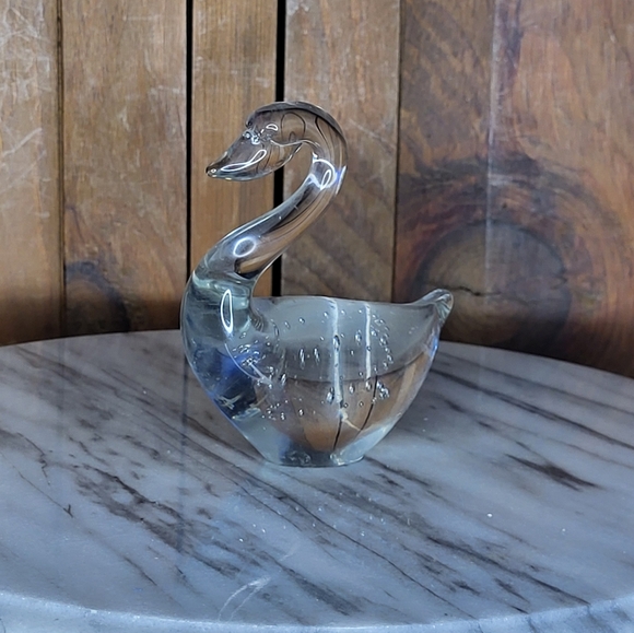 Art Glass Swan - Picture 4 of 13
